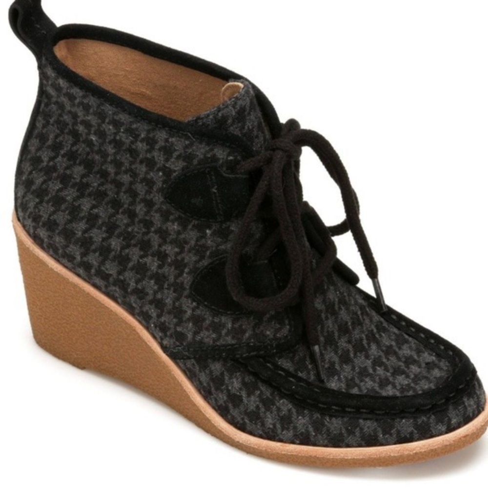 G.H. Bass & Co. Rosa Wedgie Houndstooth Bootie Size 7.5 Gray